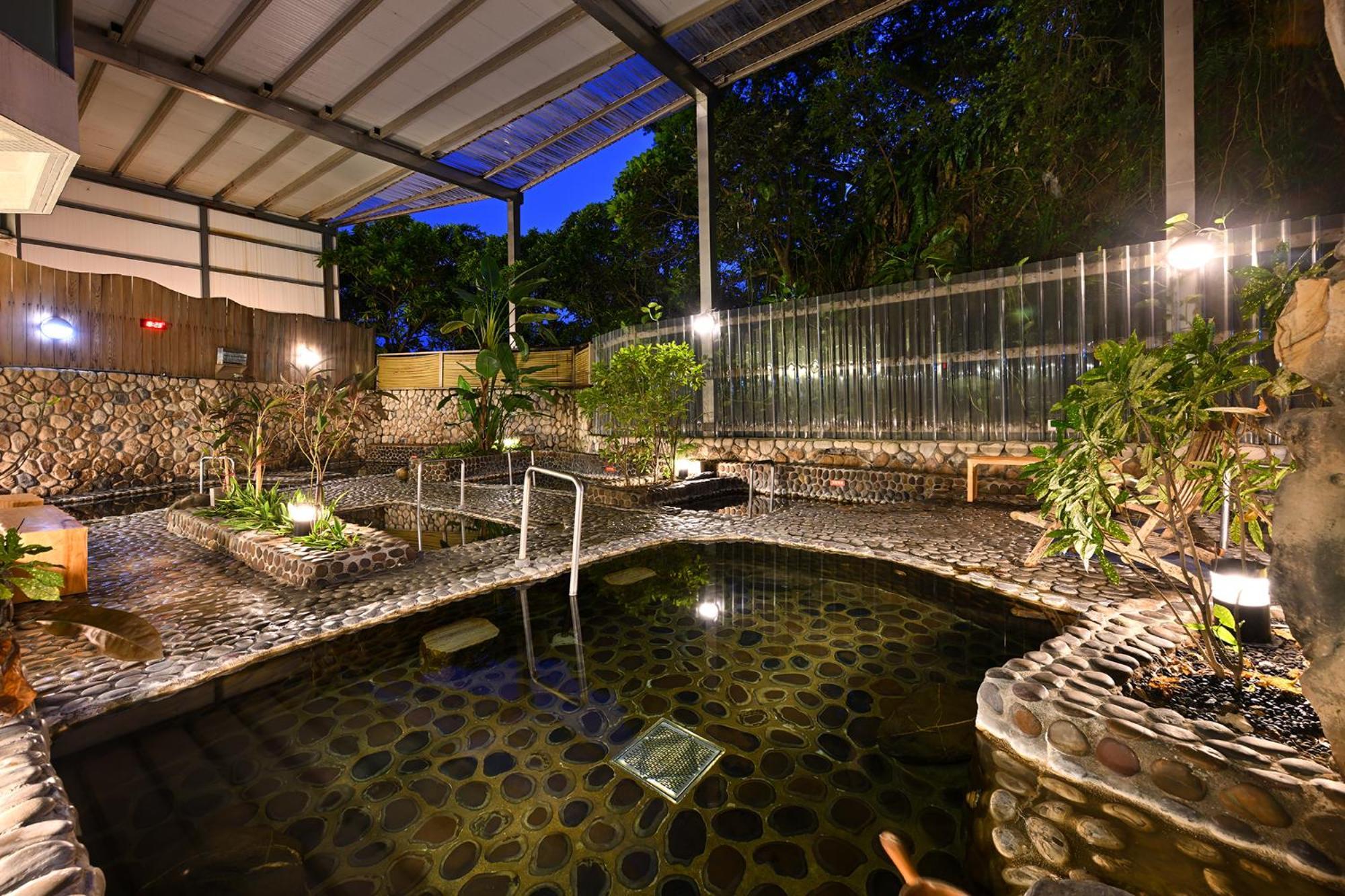 Ct Green Bay Hot-Spring Hotel Wanli Zewnętrze zdjęcie