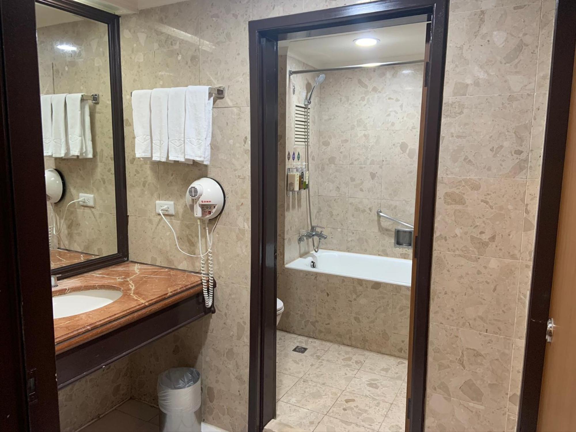 Ct Green Bay Hot-Spring Hotel Wanli Zewnętrze zdjęcie